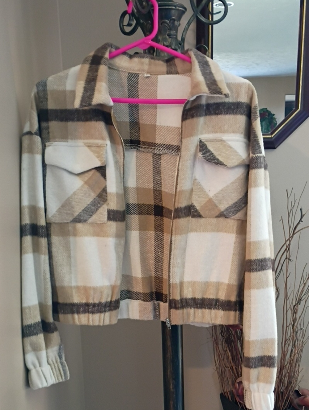 Plaid Zip-Front Shacket in Beige/White